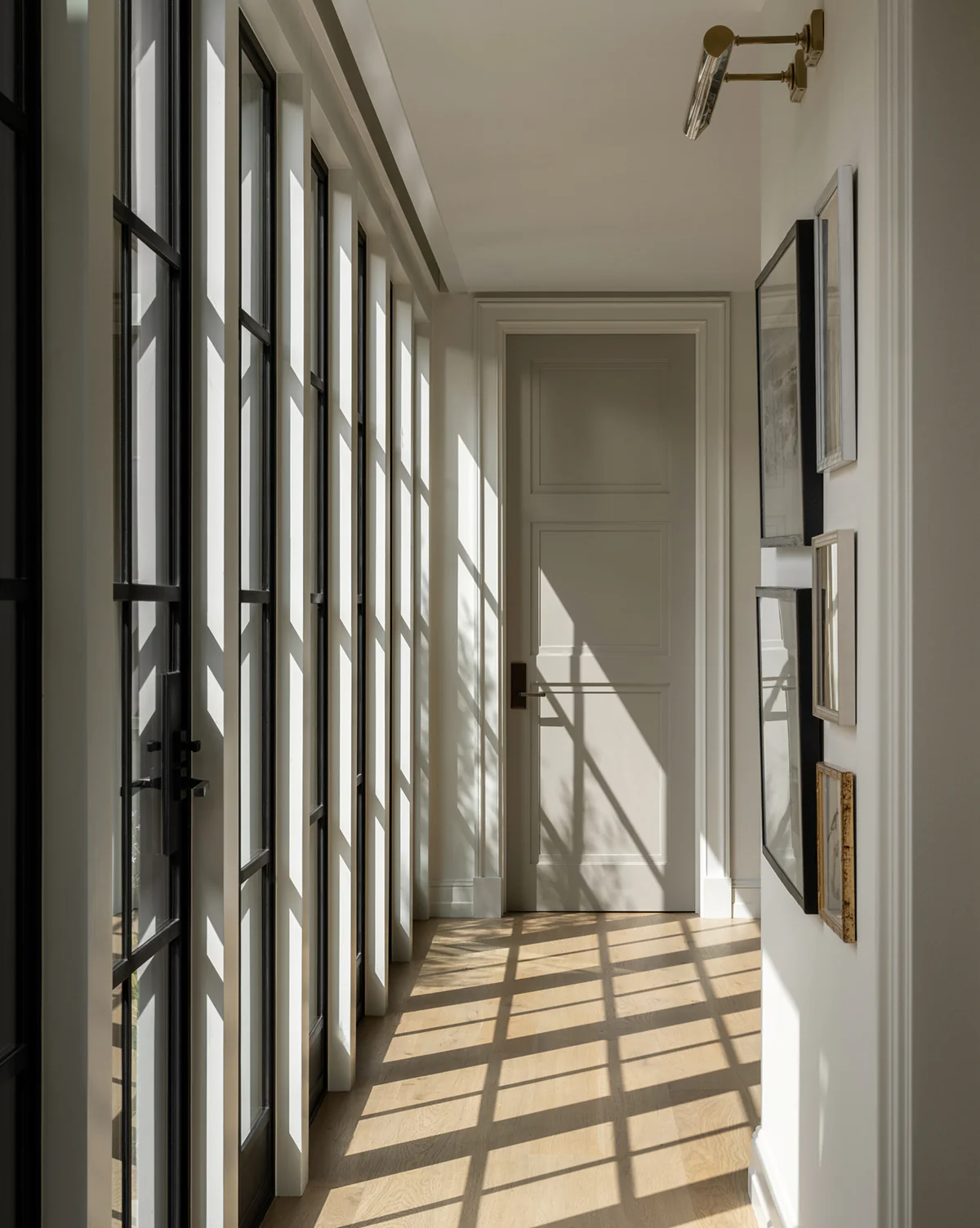 24" Cabinet Maker's Picture Light - Image 3
