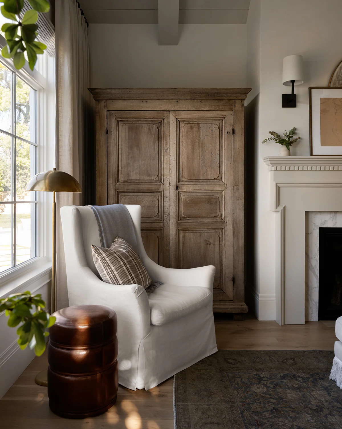 Aldorno Floor Lamp - Image 5