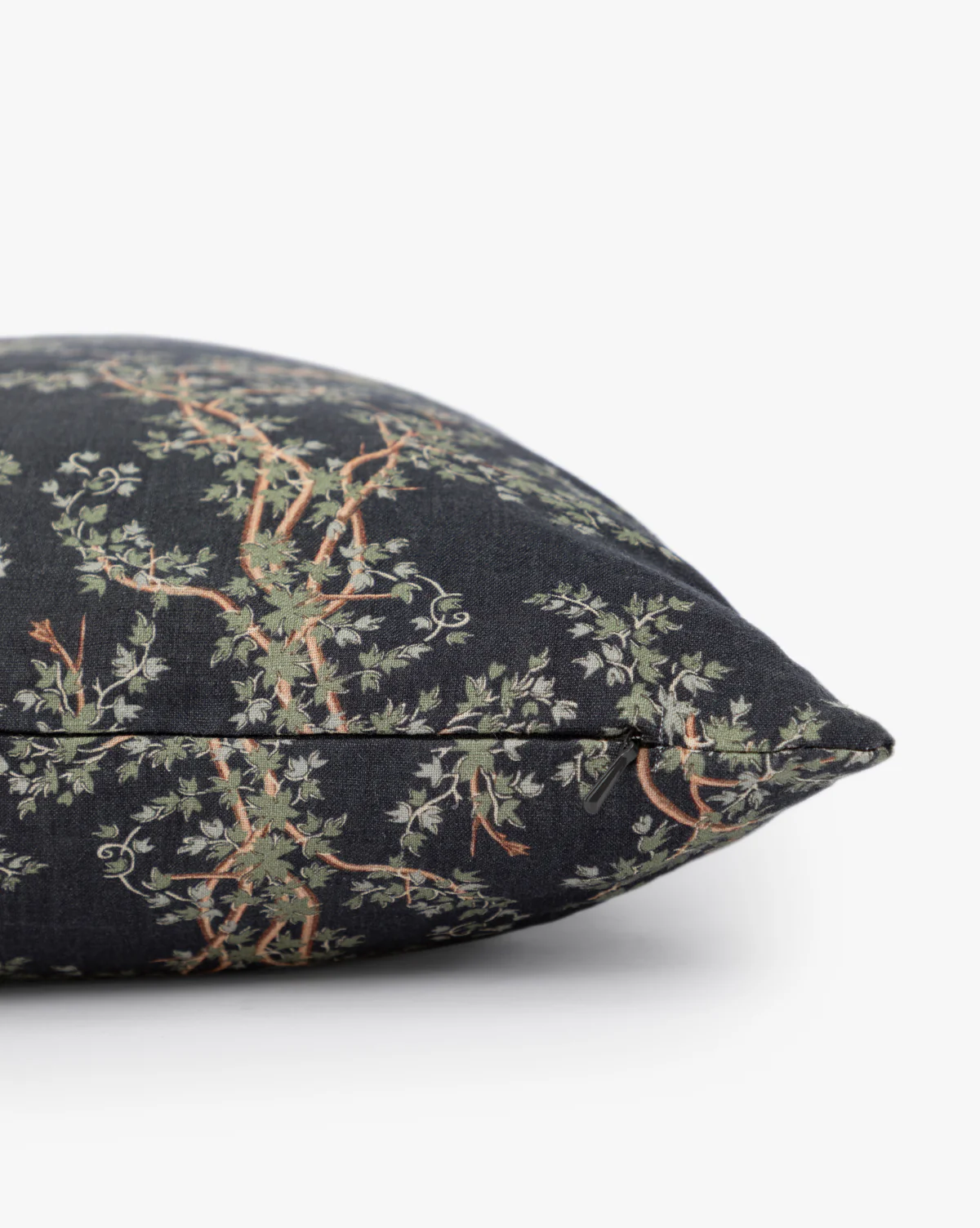 Antigone Pillow Cover - Image 4