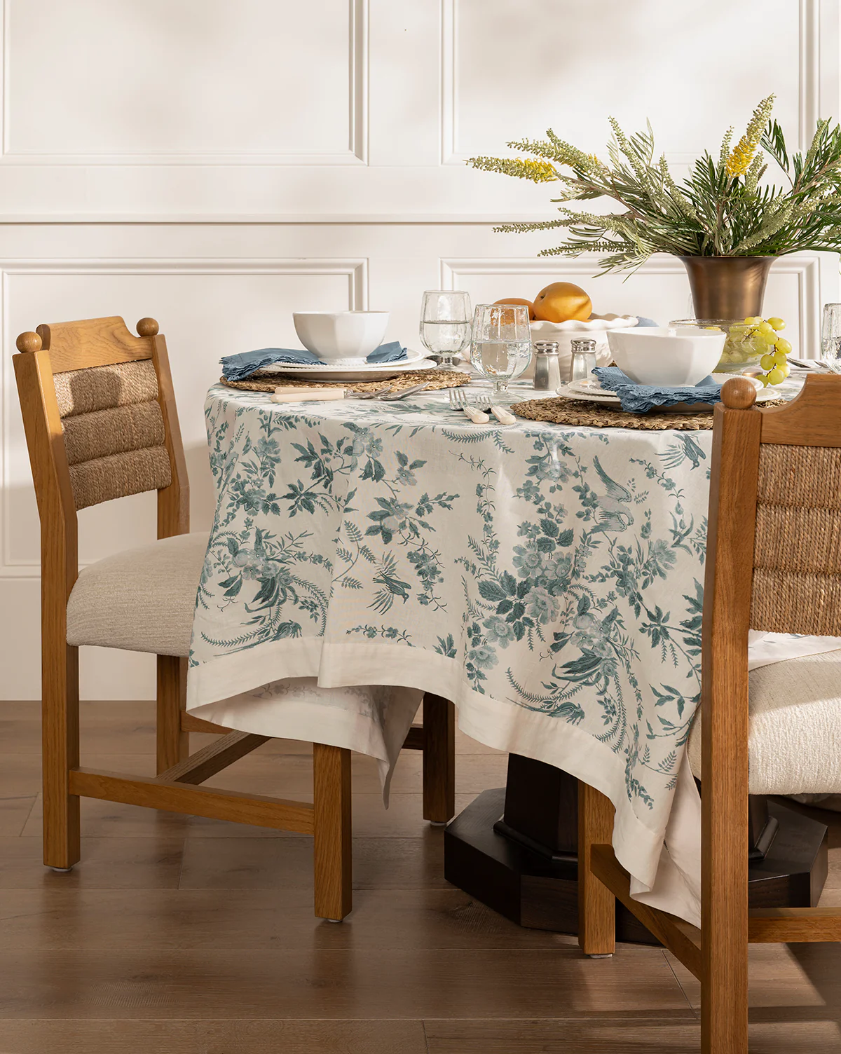 Arboretum Floral Tablecloth - Image 4