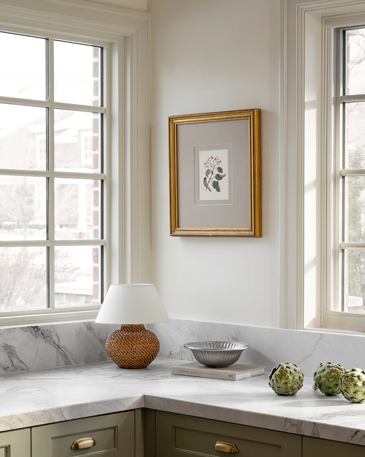 Avedon Cordless Accent Lamp - Image 3