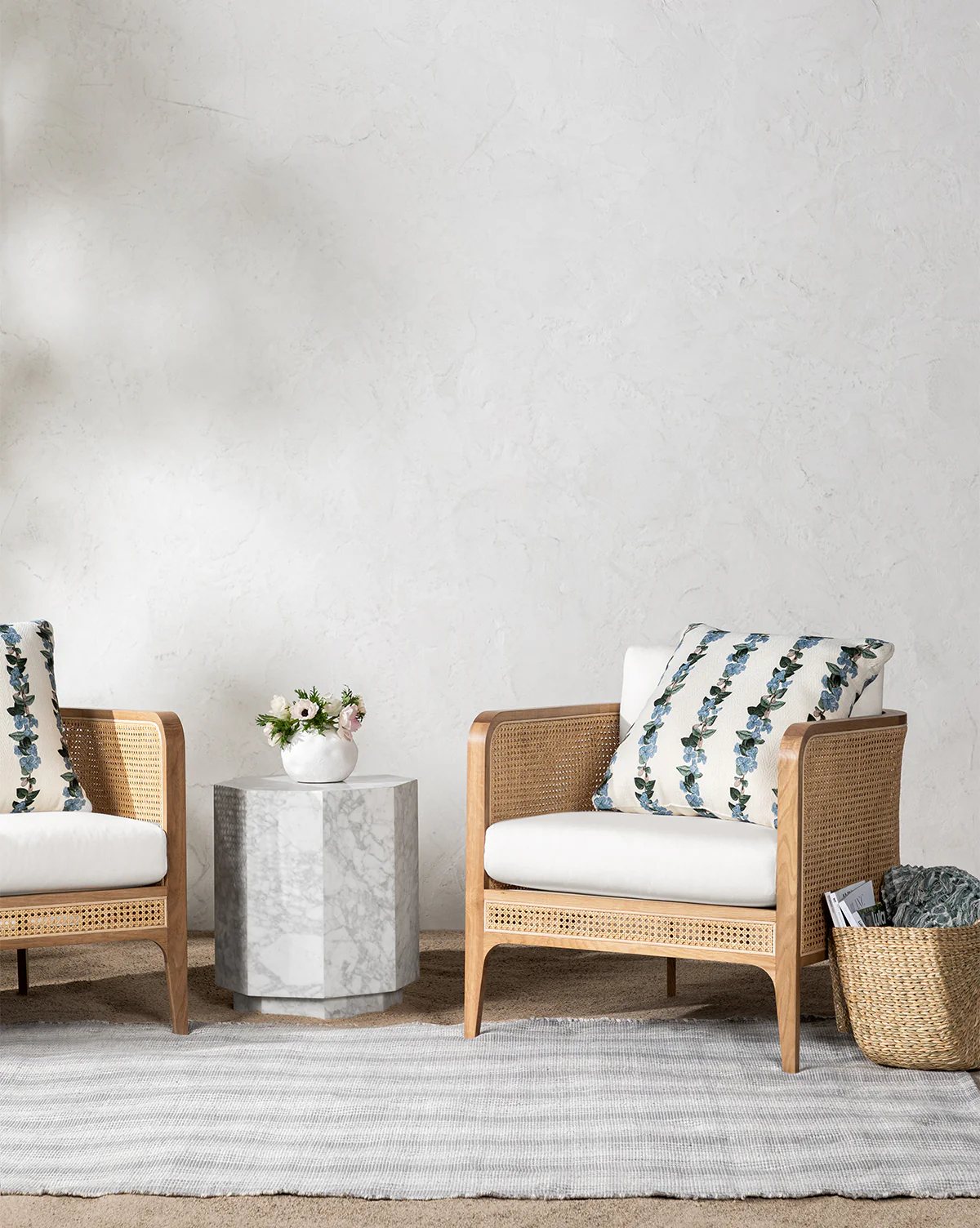 Barcelo Outdoor Side Table - Image 3