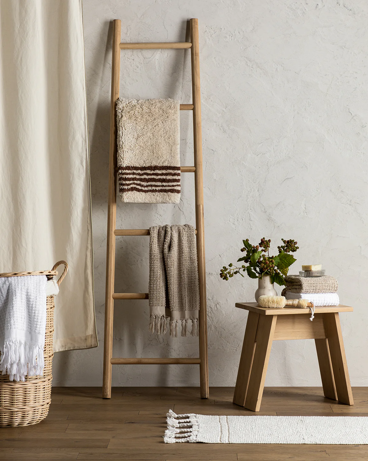 Beata Bath Mat - Image 3