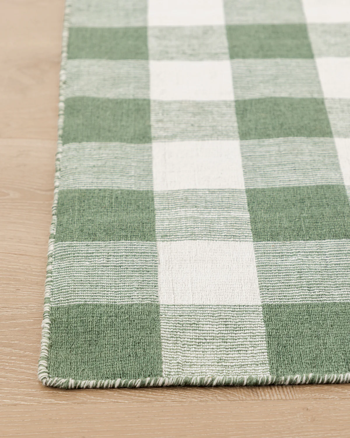 Belleville Green Handwoven Indoor/Outdoor Rug - Image 4