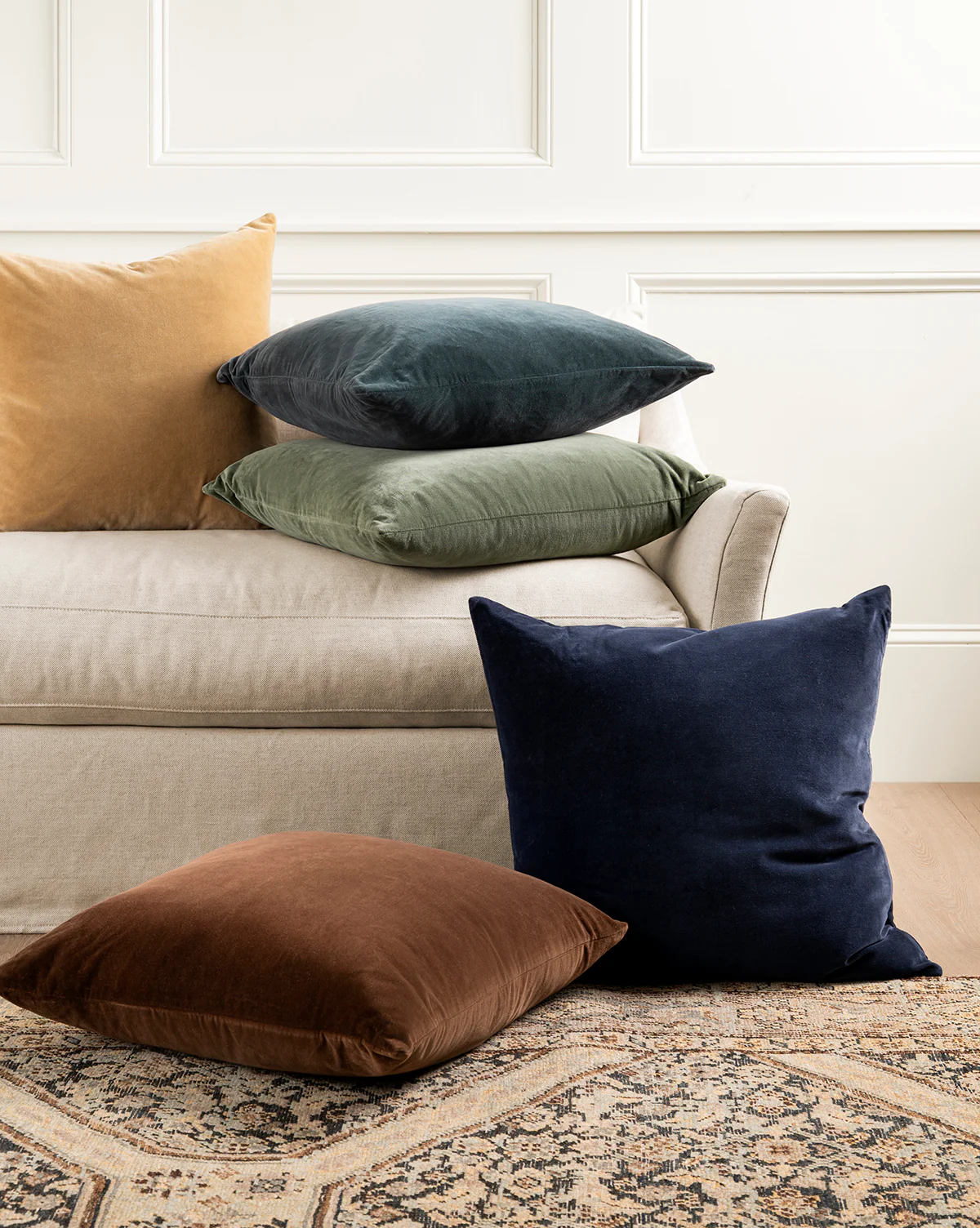 Bellevue Velvet Pillow Cover - Image 18