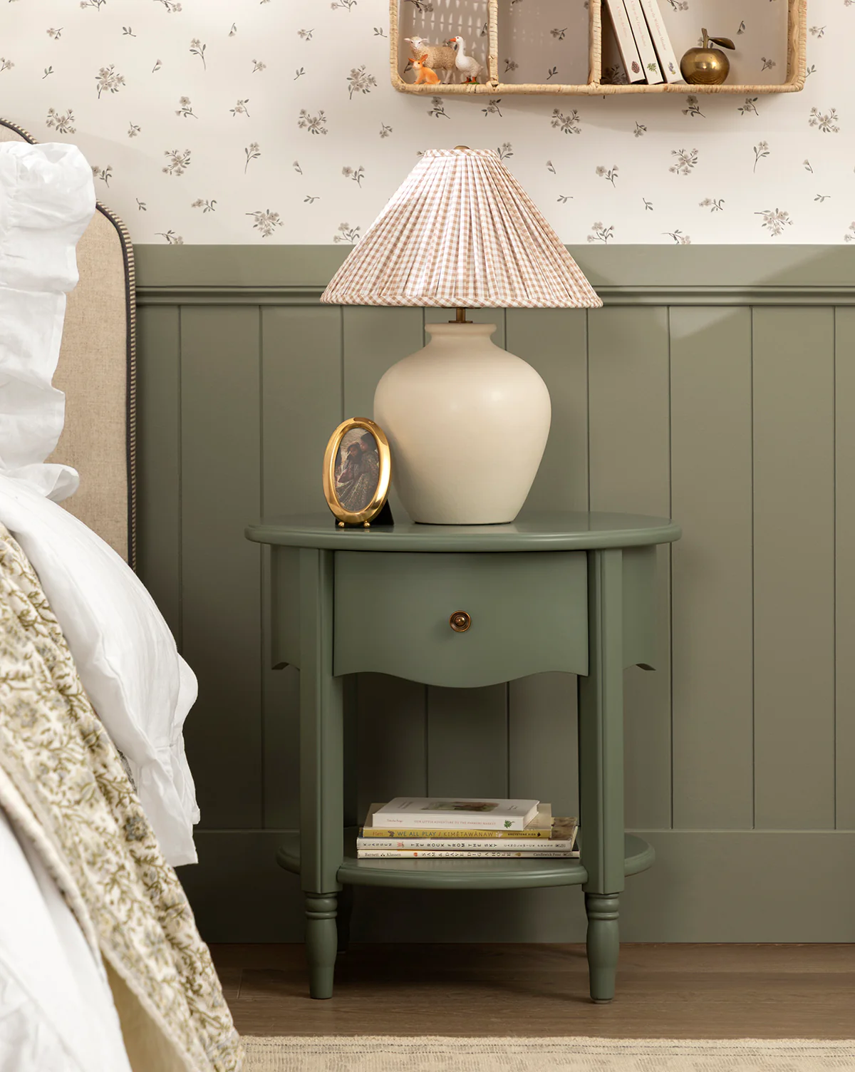 Bronwyn Table Lamp - Image 3