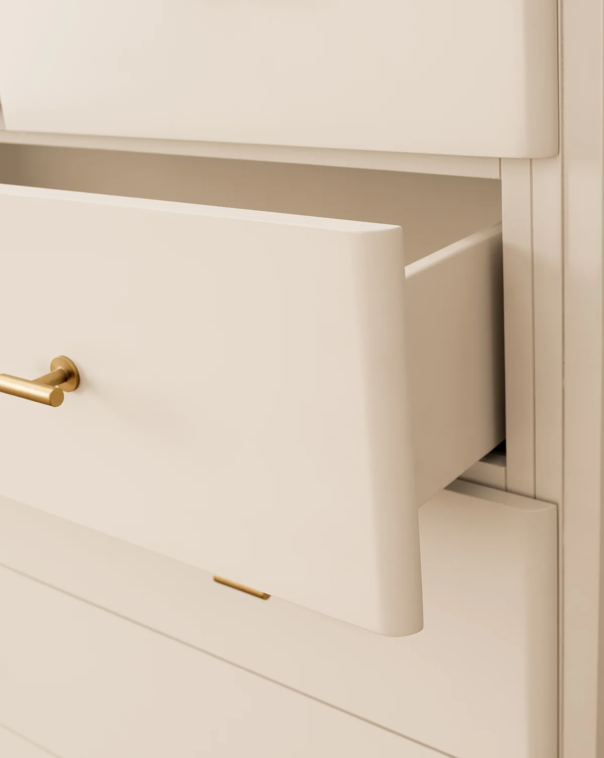 Butler Tallboy Dresser - Image 4