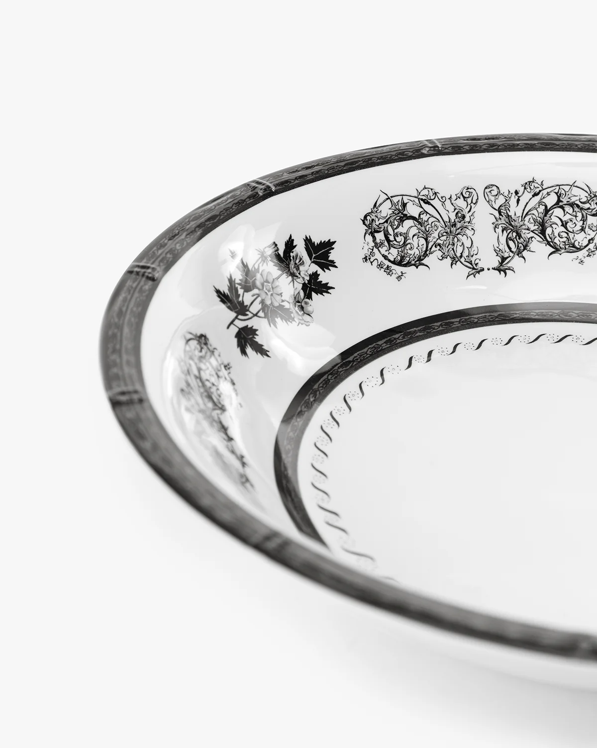 Calanthe Melamine Serving Bowl - Image 3