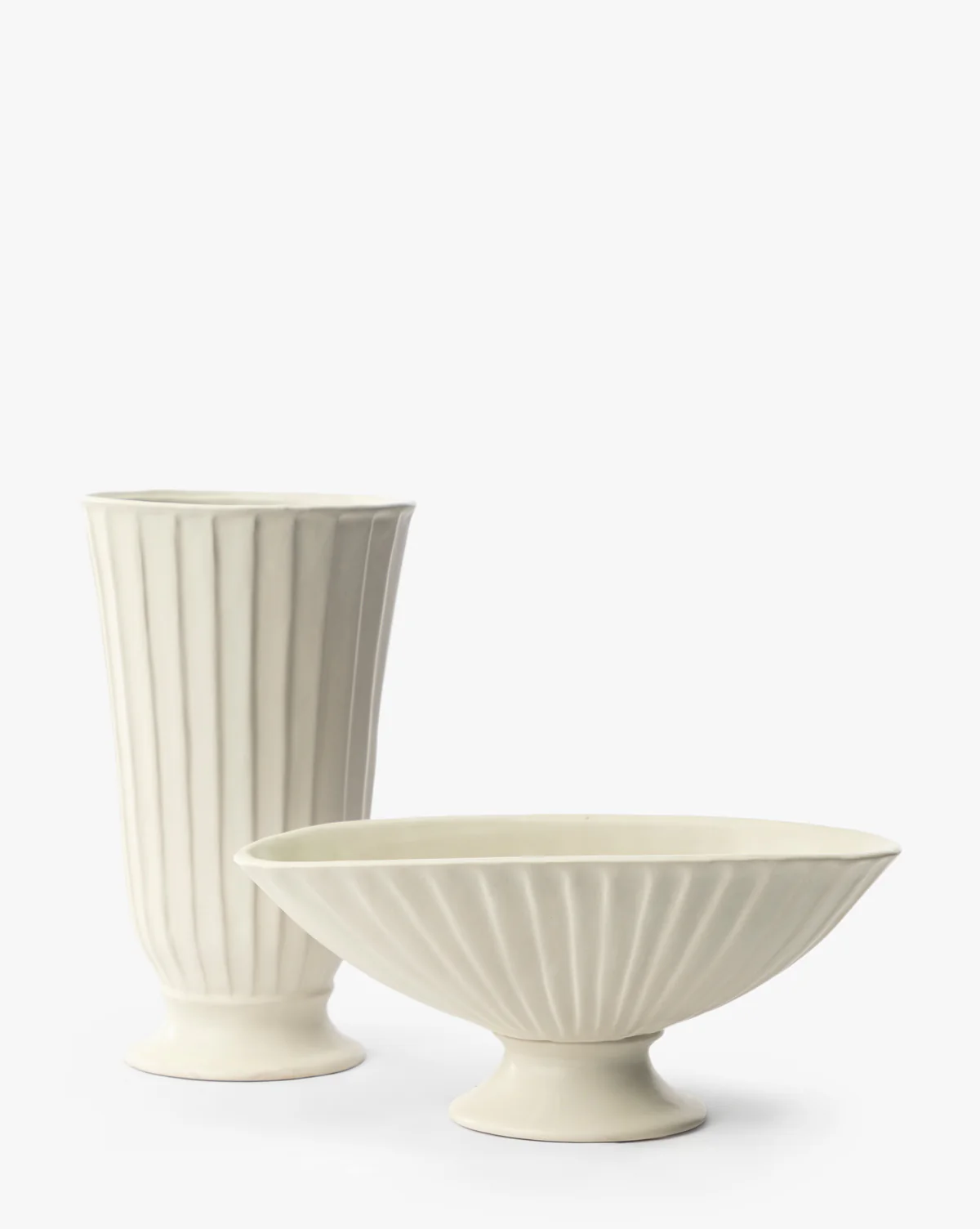 Delphi Footed Vase - Image 3