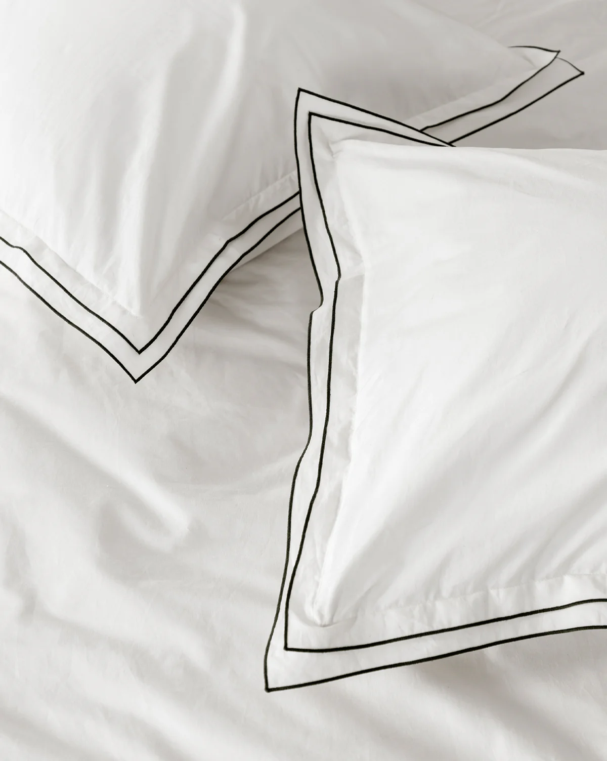 Devlin White Shams (Set of 2) - Image 2