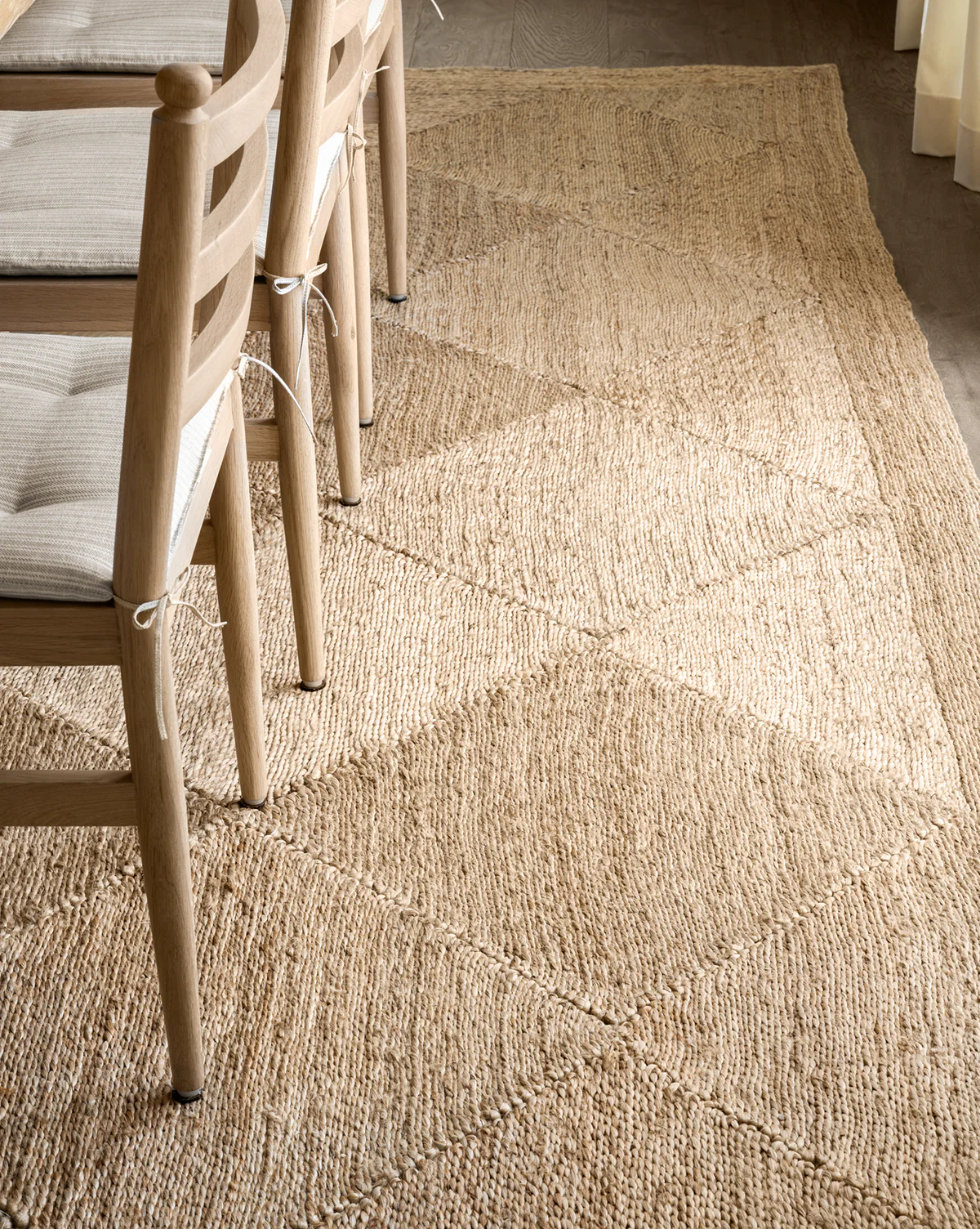 Diamond Braided Jute Rug - Image 11
