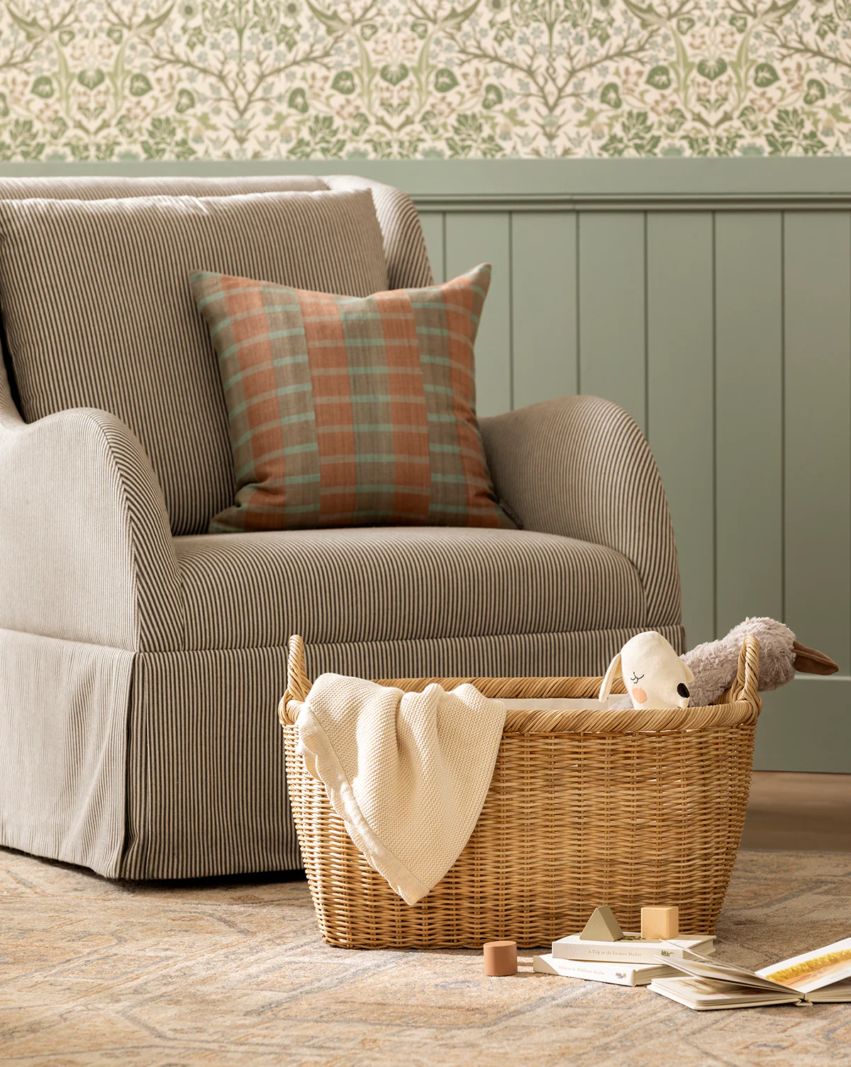 Fairway Laundry Basket - Image 4