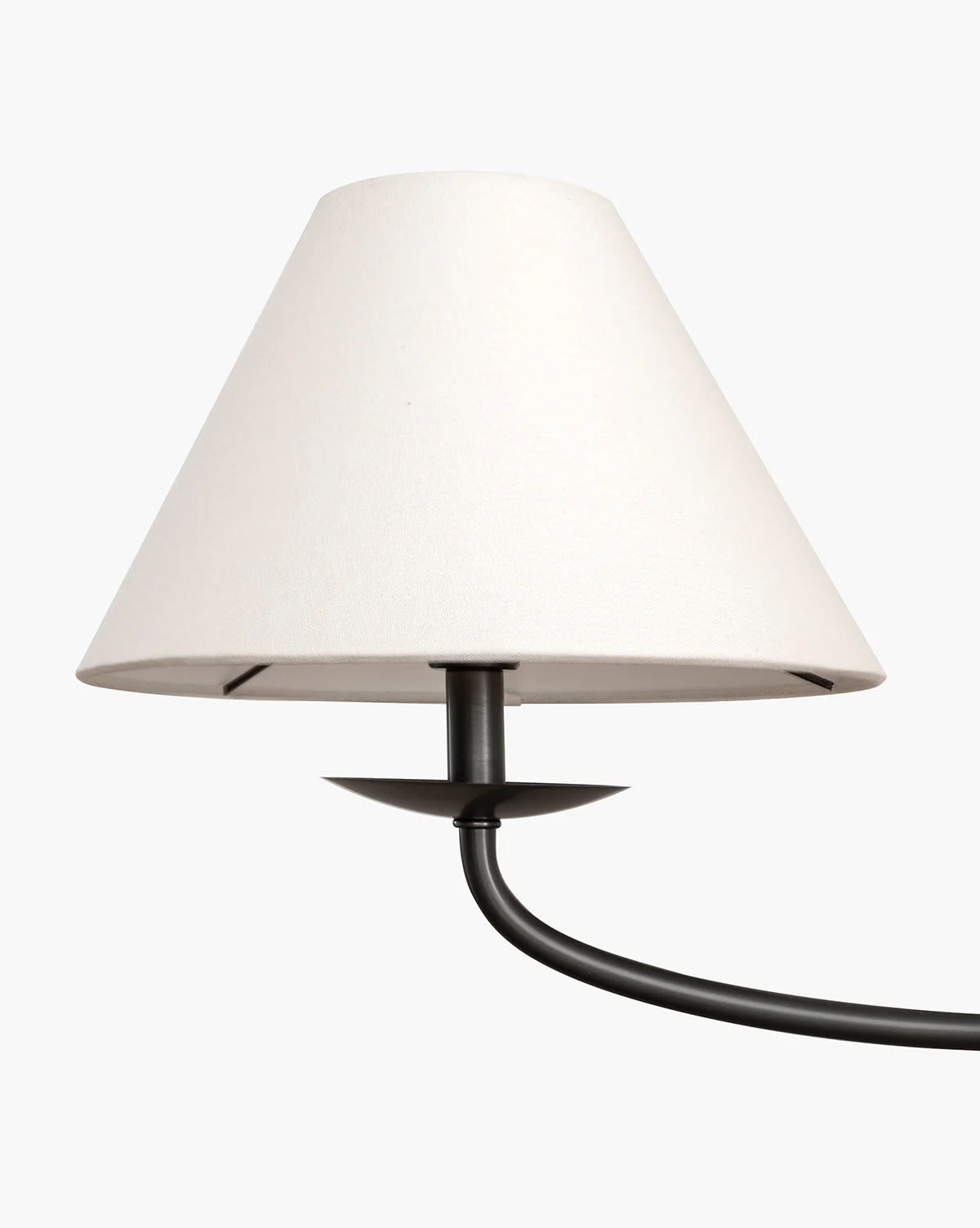 Fiddler Linear Chandelier - Image 9