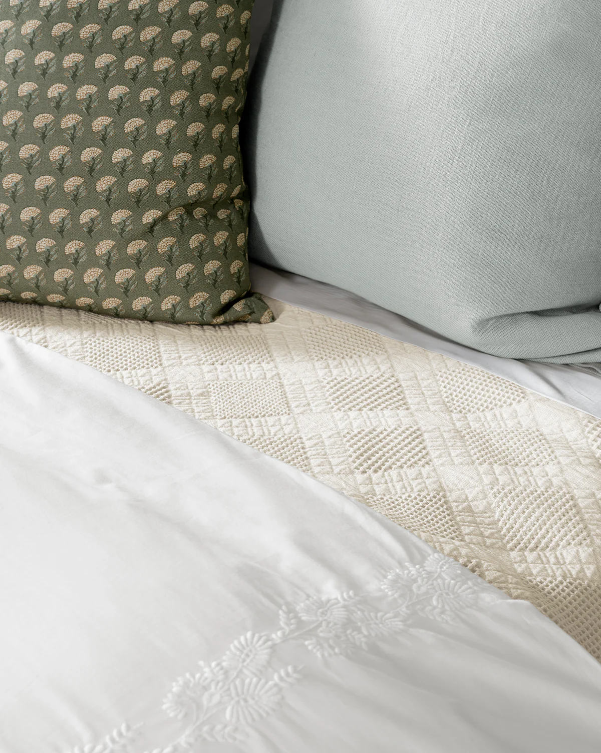 Halstead Coverlet - Image 5