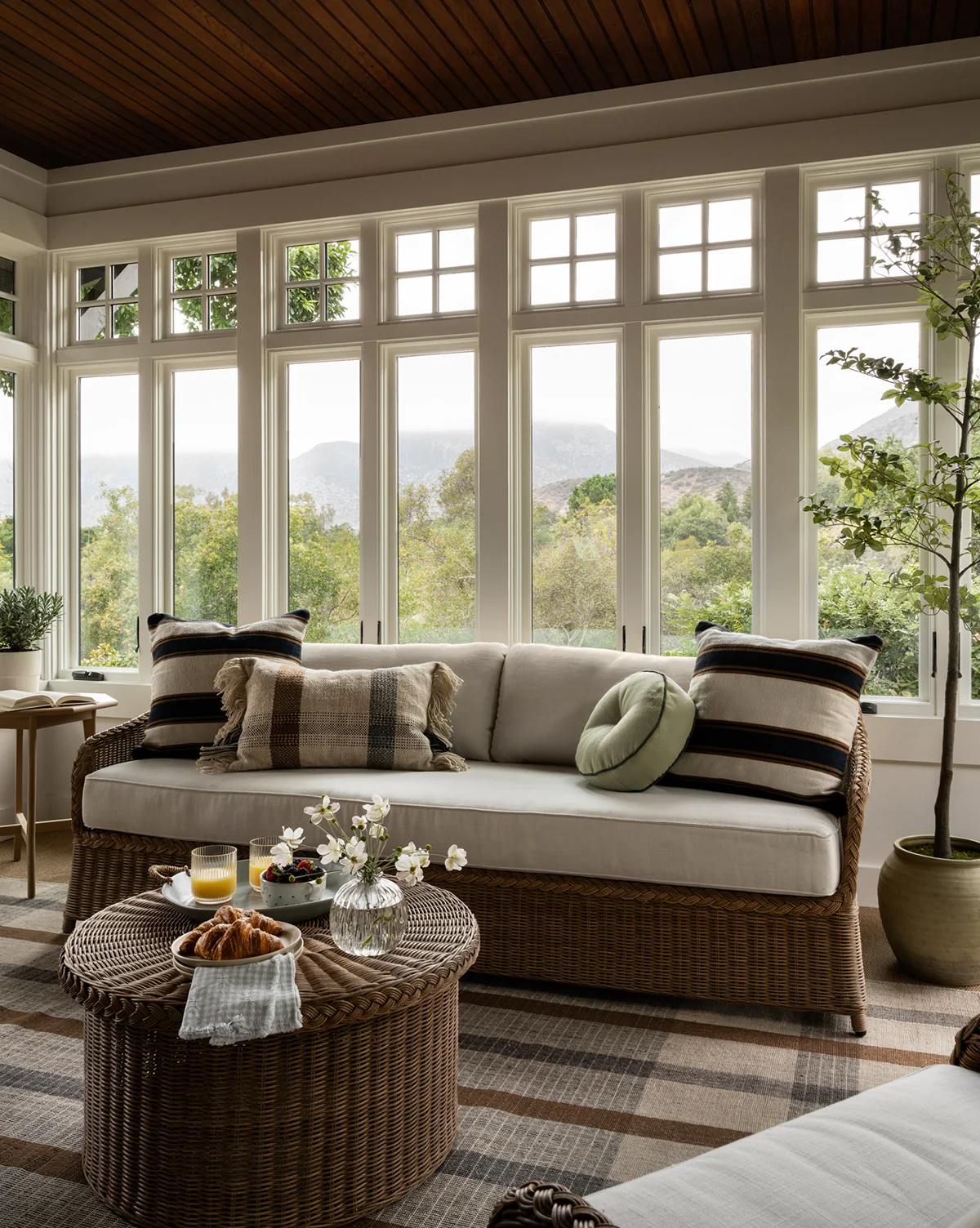 Haviland Coffee Table - Image 4