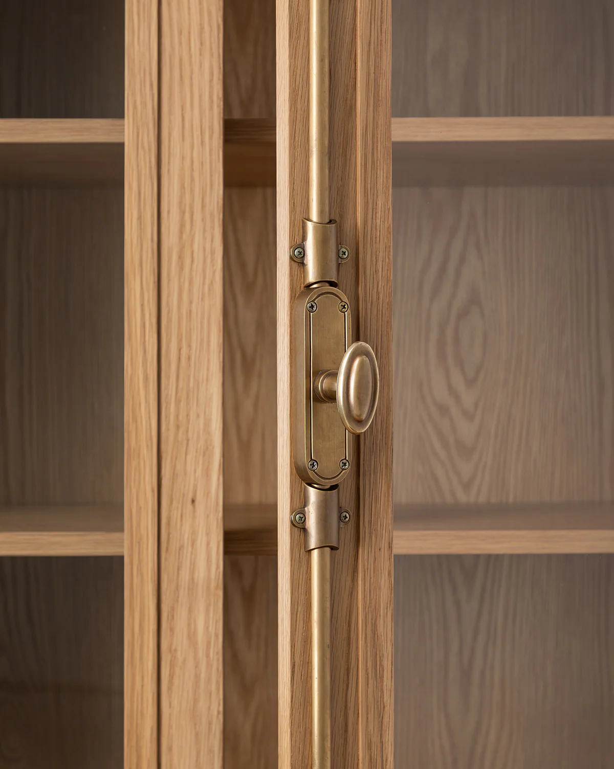 Heath Oak Cabinet - Image 7
