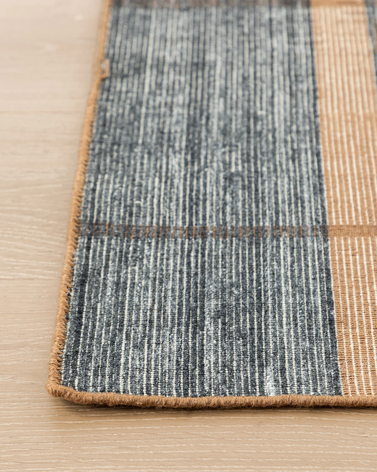 Heriot Handwoven Indoor/Outdoor Rug - Image 7
