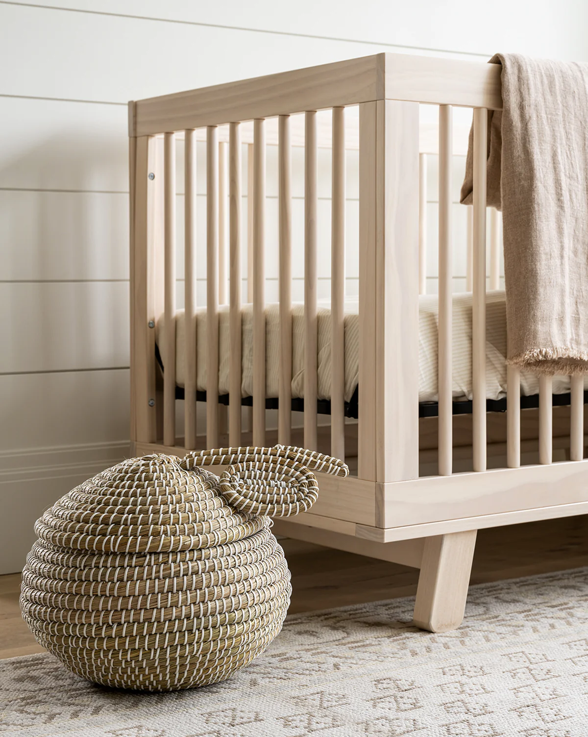 Hudson Convertible Crib with Toddler Bed Conversion Kit - Image 3