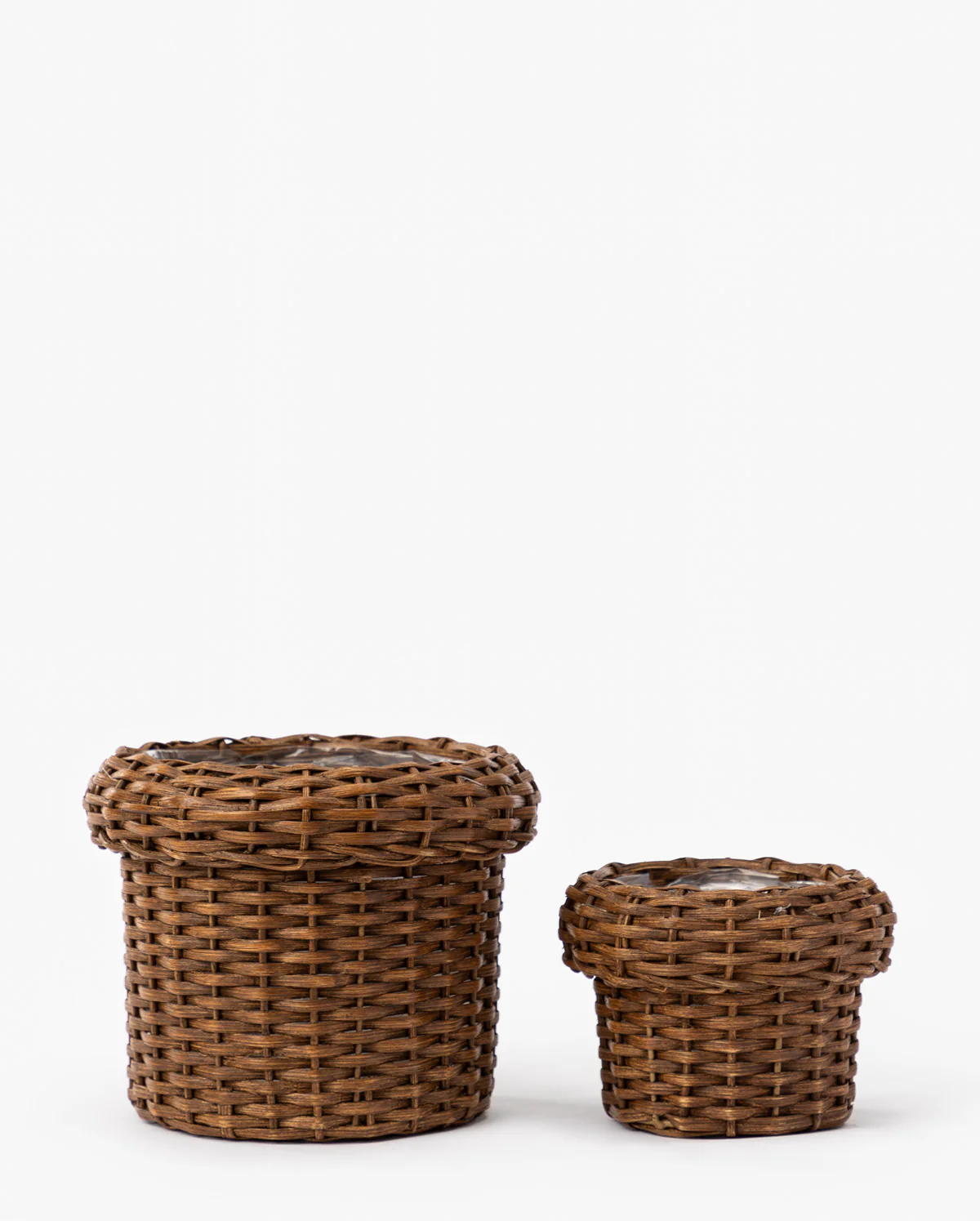 Huger Woven Planter - Image 2