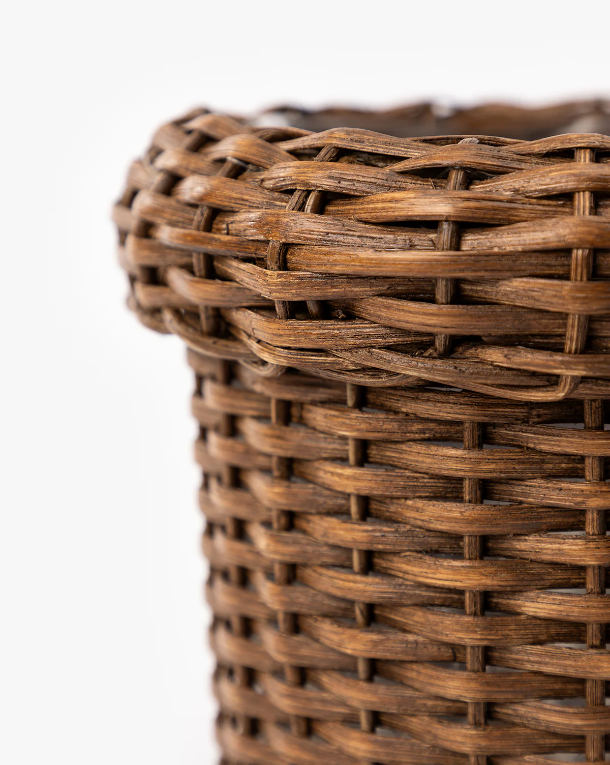Huger Woven Planter - Image 4