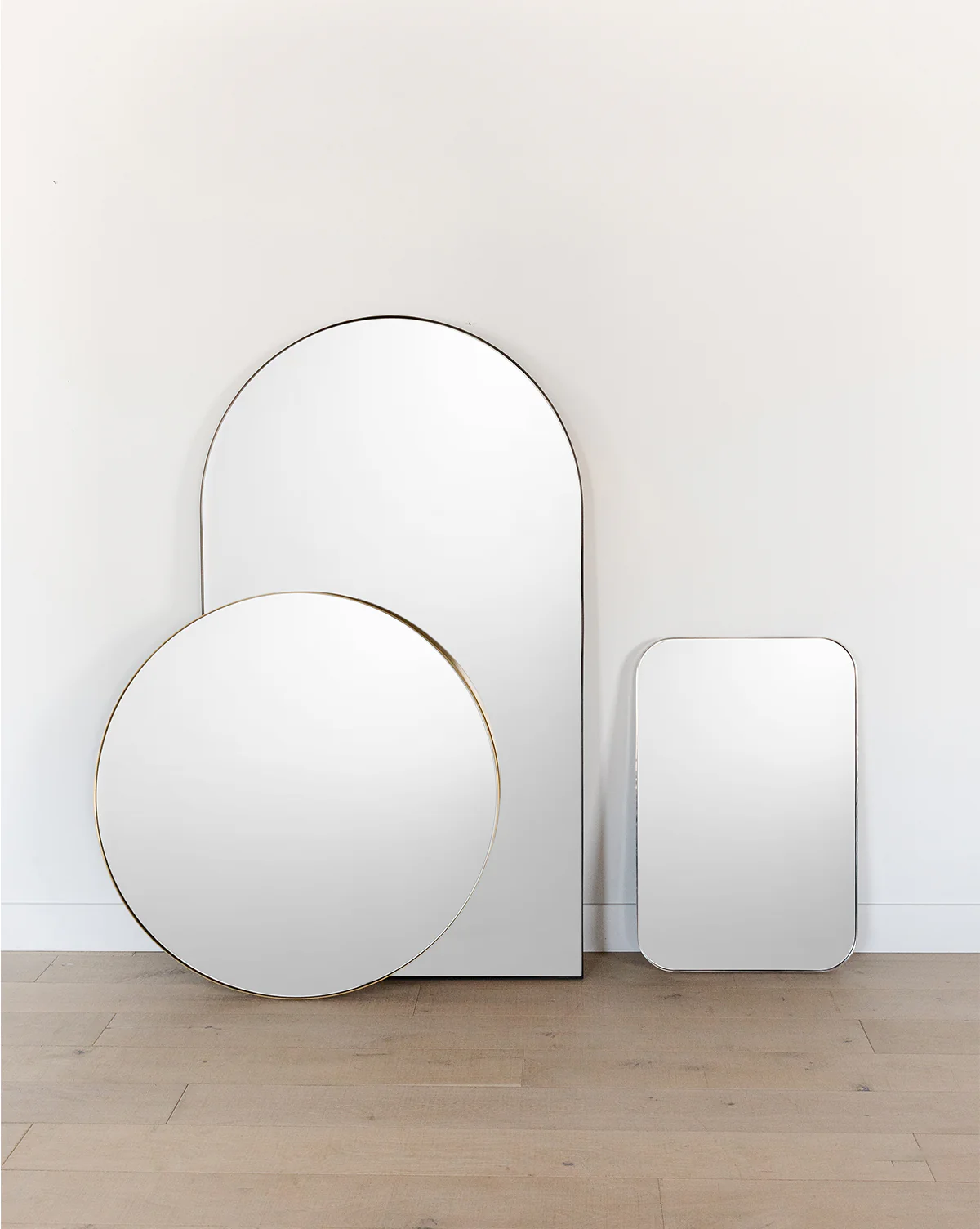 Jace Inset Circle Mirror - Image 6