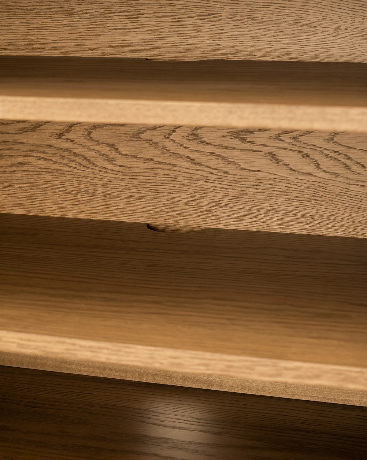 Jahnsen Sideboard - Image 7