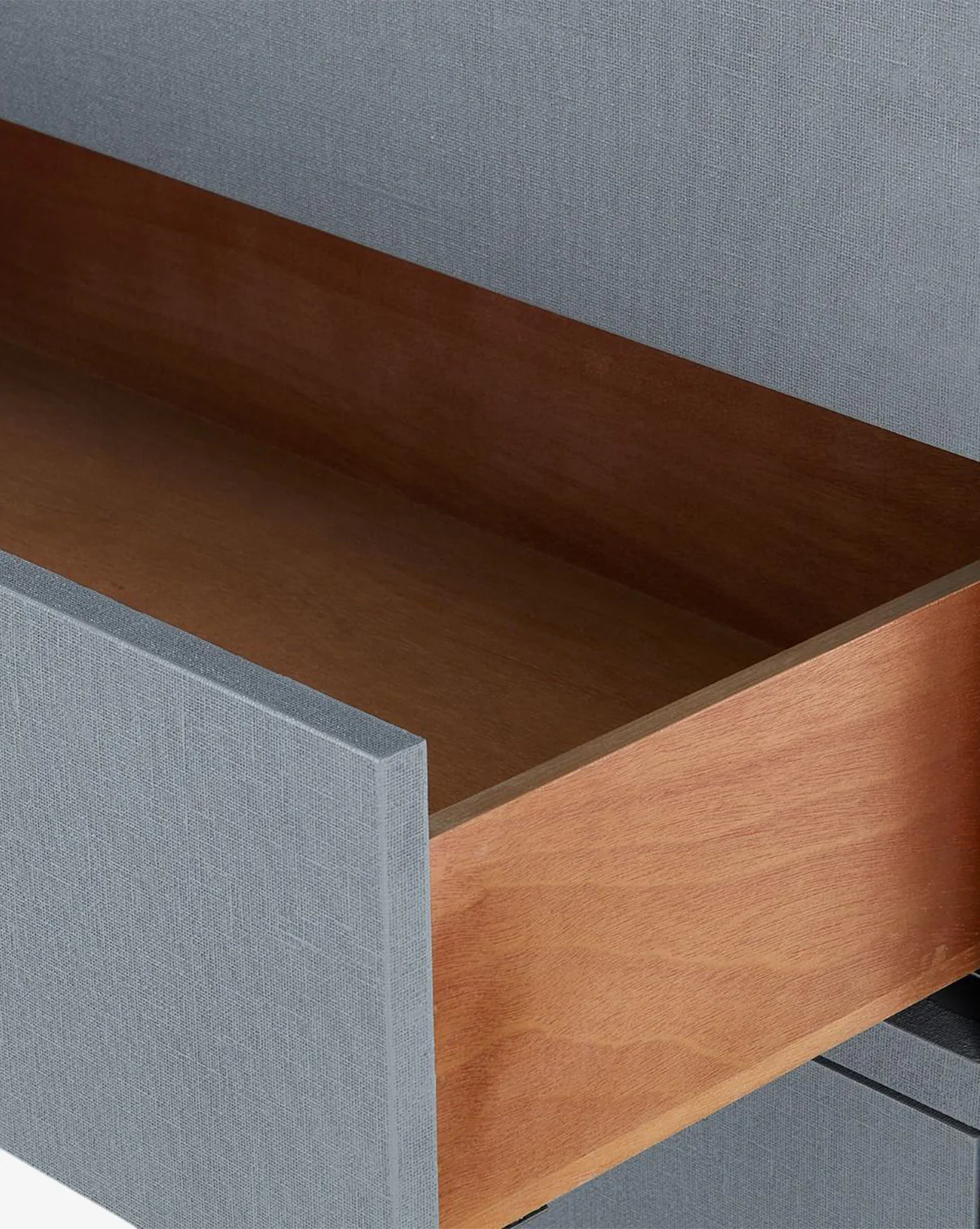 Kaelen Dresser - Image 12