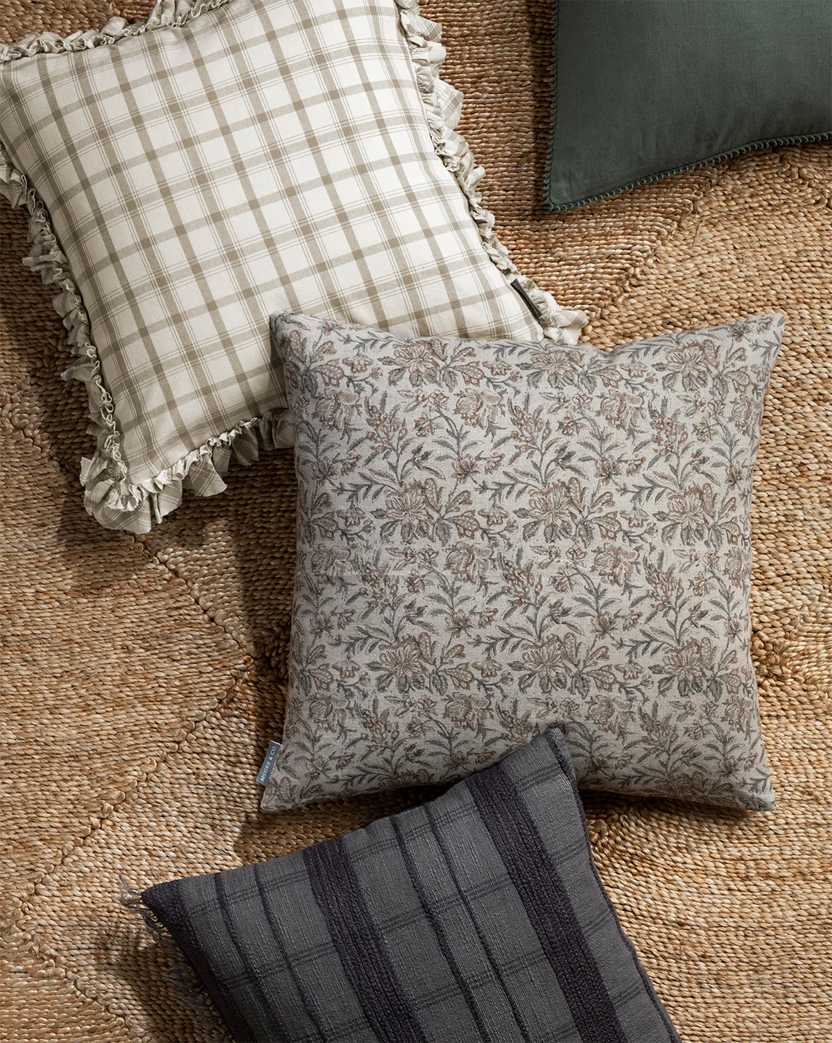 Lafayette Pillow Cover - Image 4