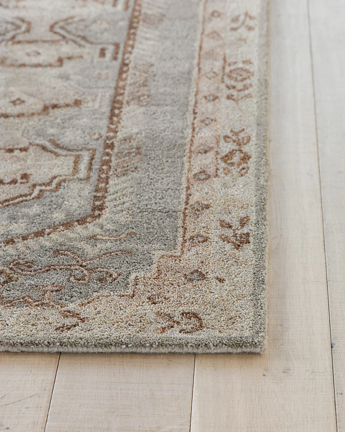 Lazio Handwoven Wool Rug - Image 6