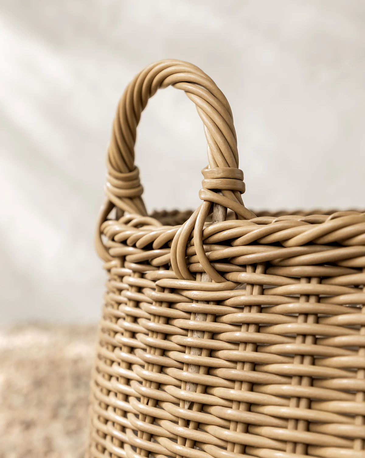 Lightwash Handled Planter Basket - Image 4