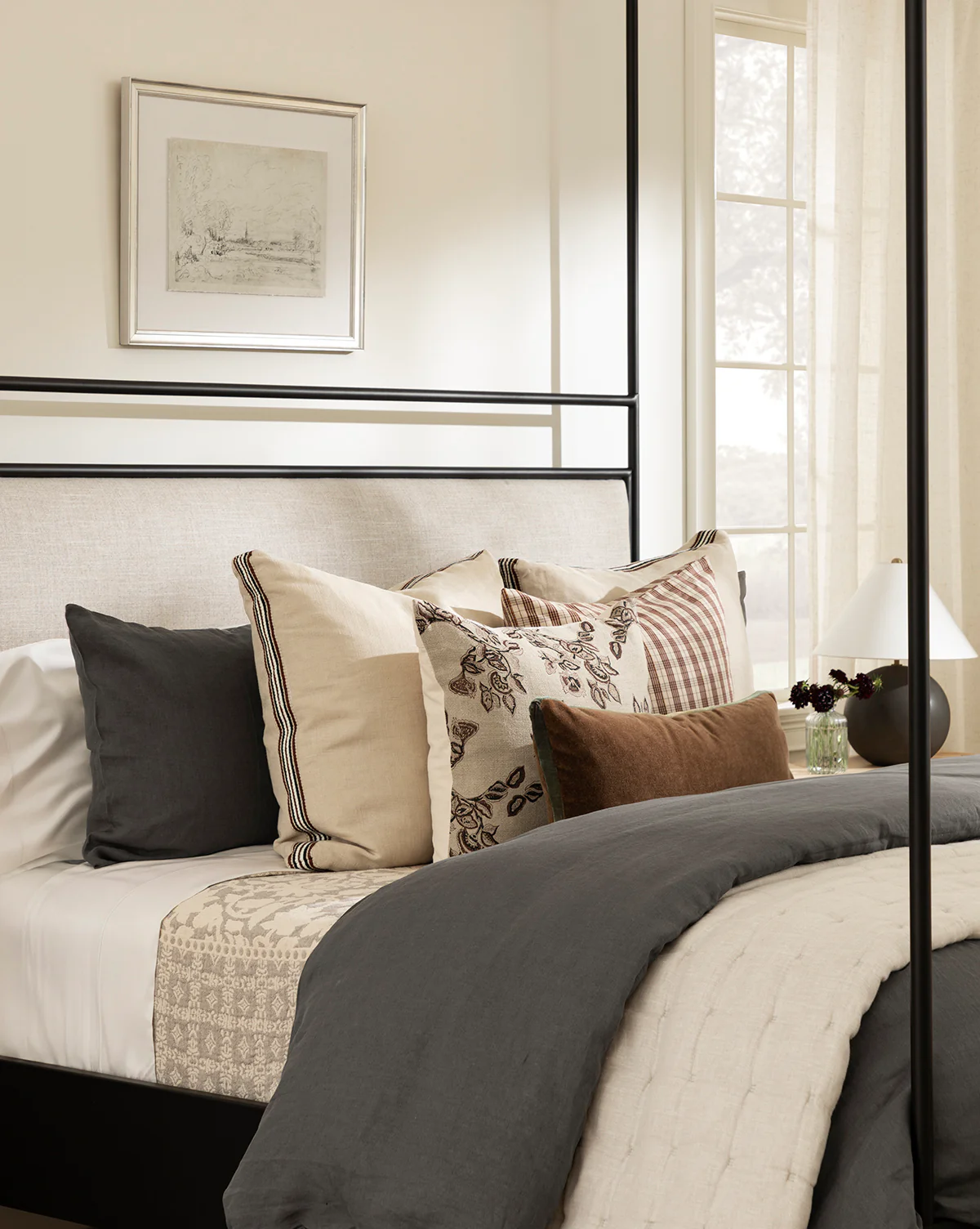 Penelope Gray Linen Duvet Cover - Image 5