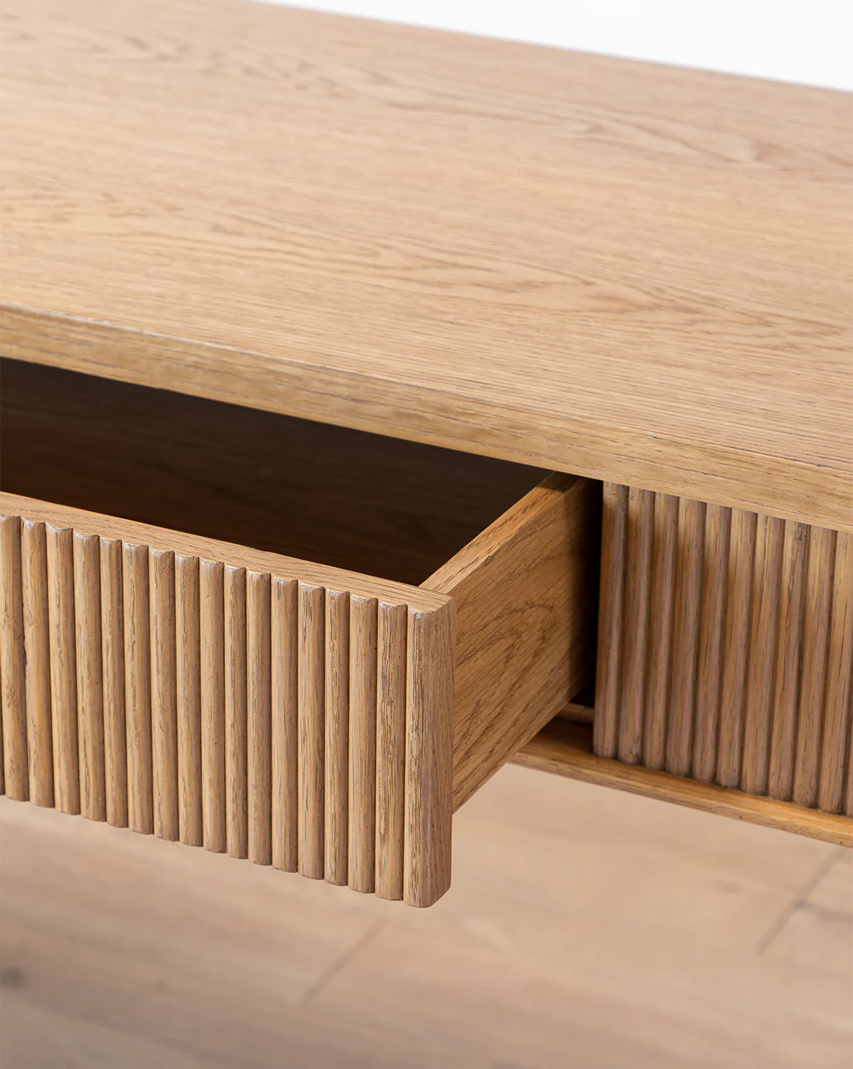 Pieter Console - Image 3