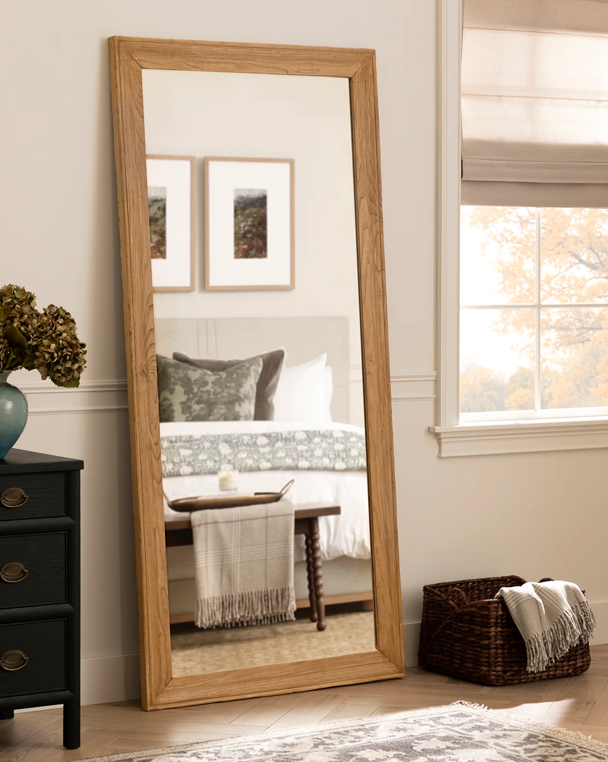Pippen Floor Mirror