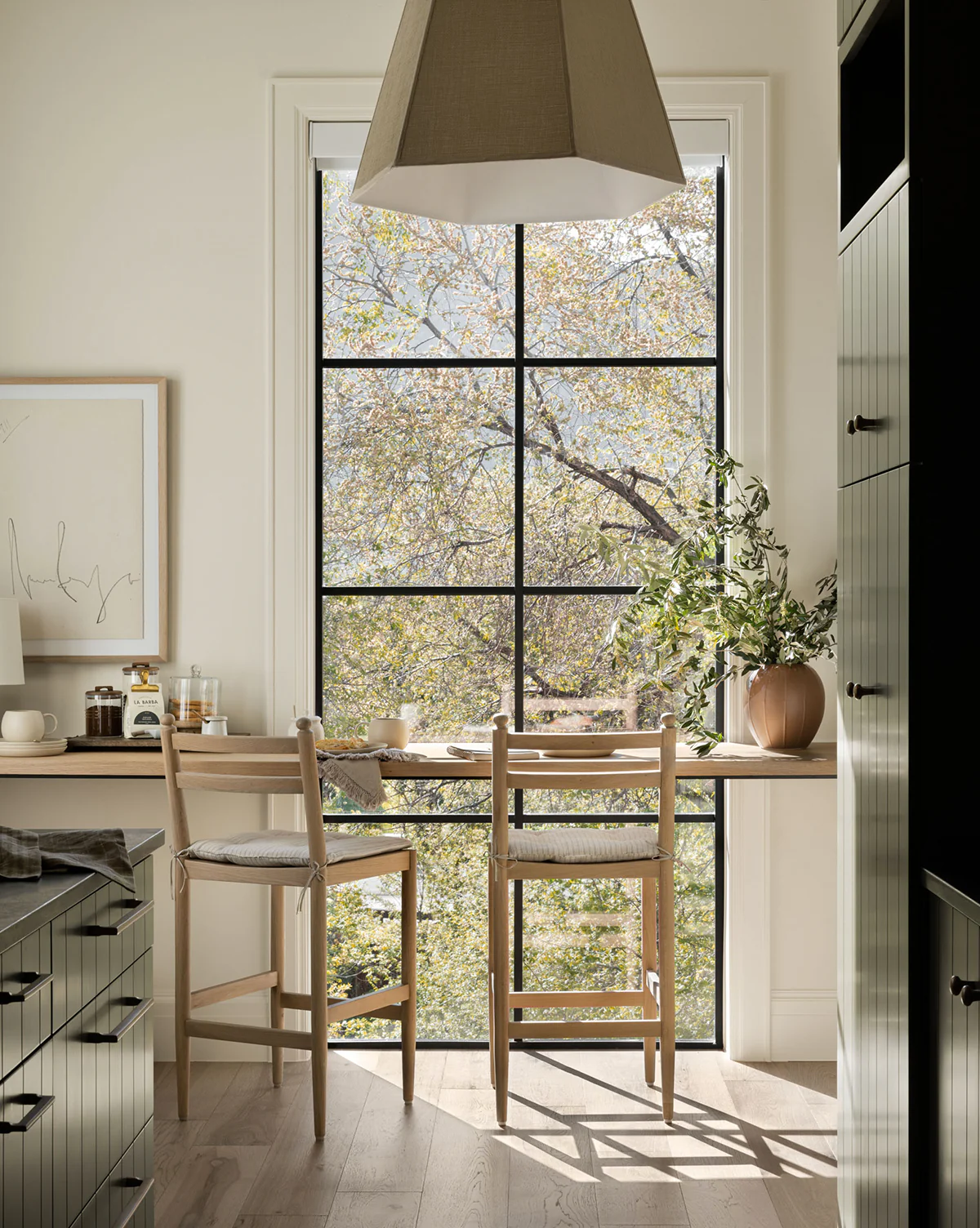Romany Counter Stool - Image 3