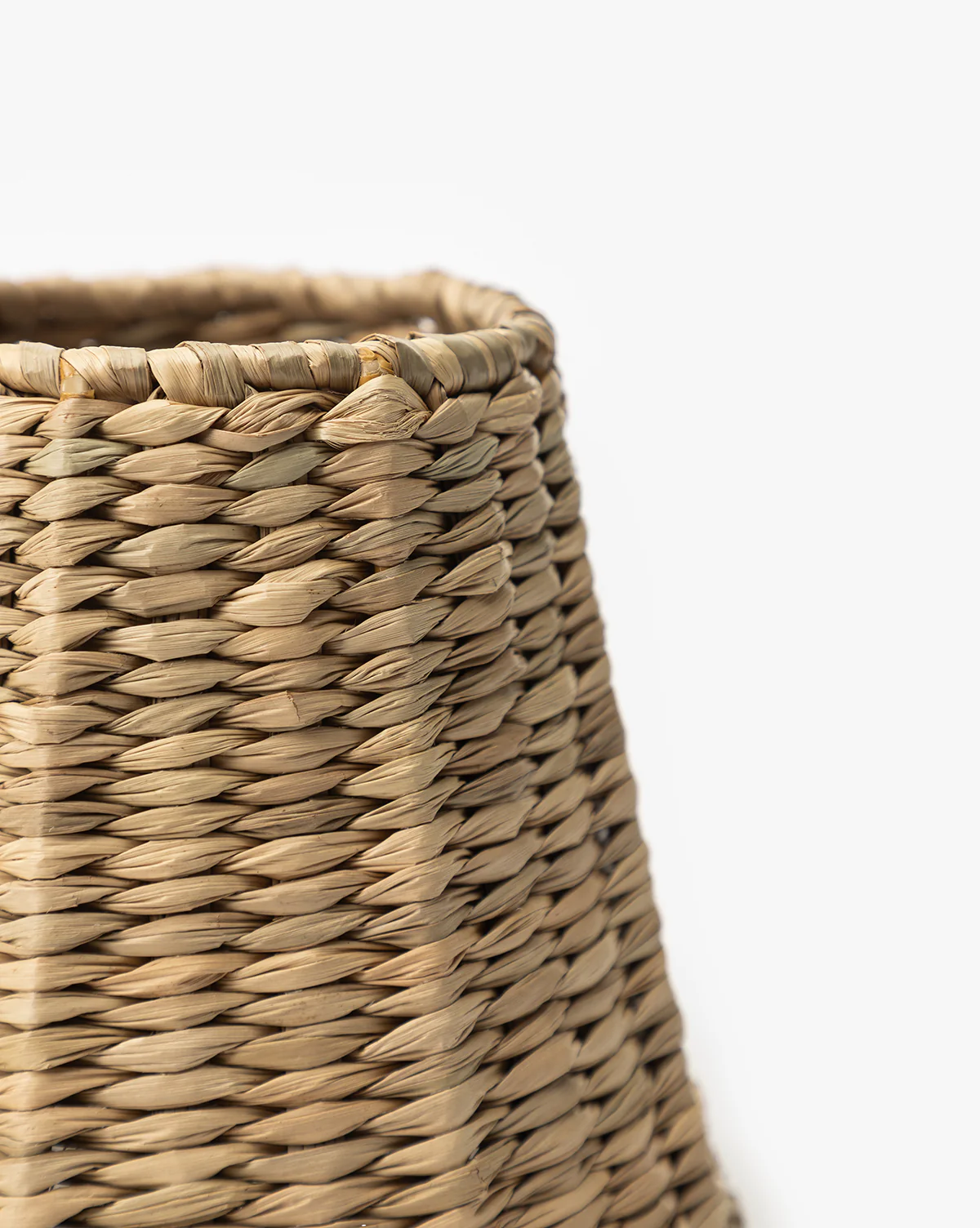 Seagrass Lamp Shade - Image 3