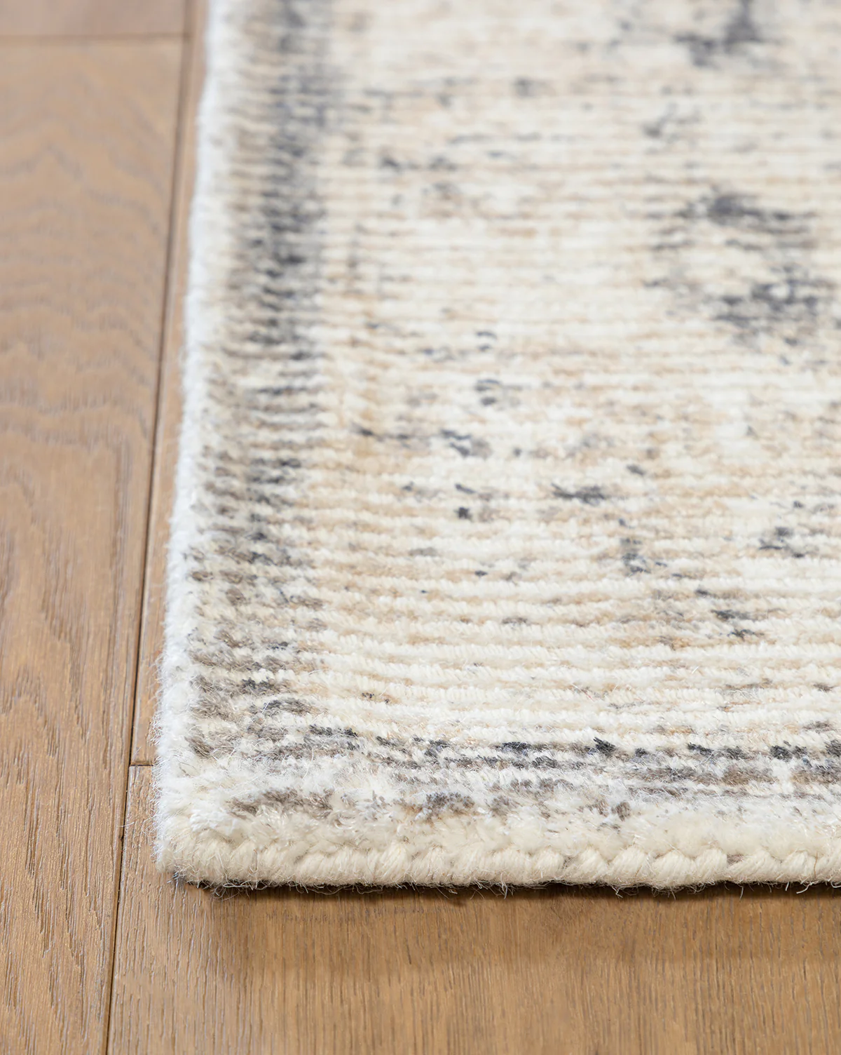 Selena Hand-Tufted Rug - Image 4