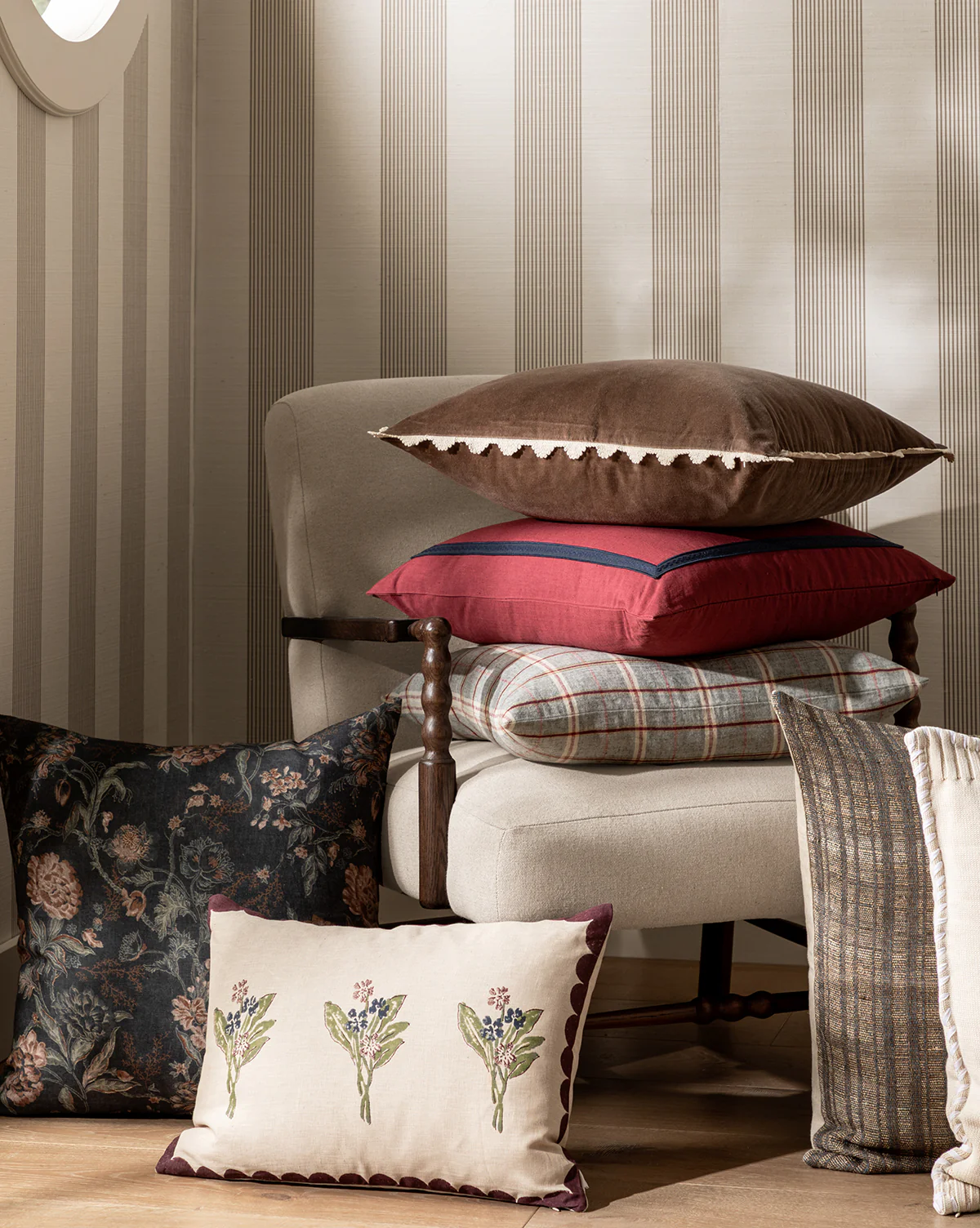 Silvia Pillow Cover - Image 5