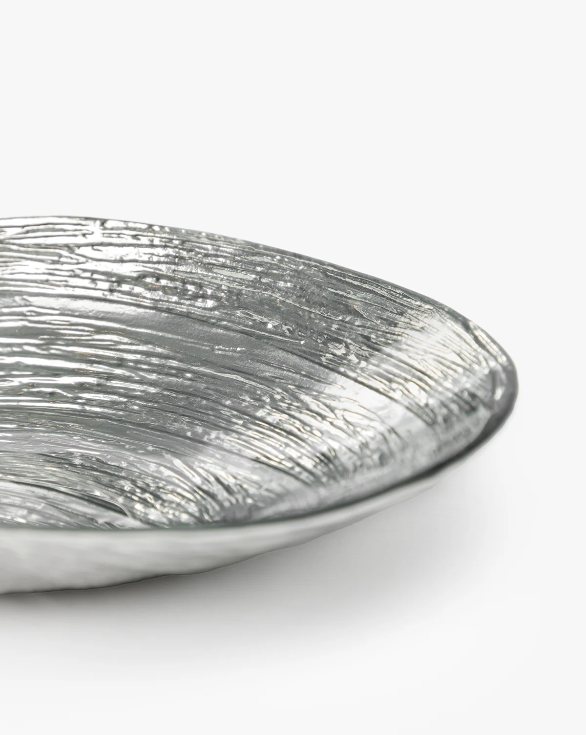 Specchio Shell Bowl in Silver - Image 2