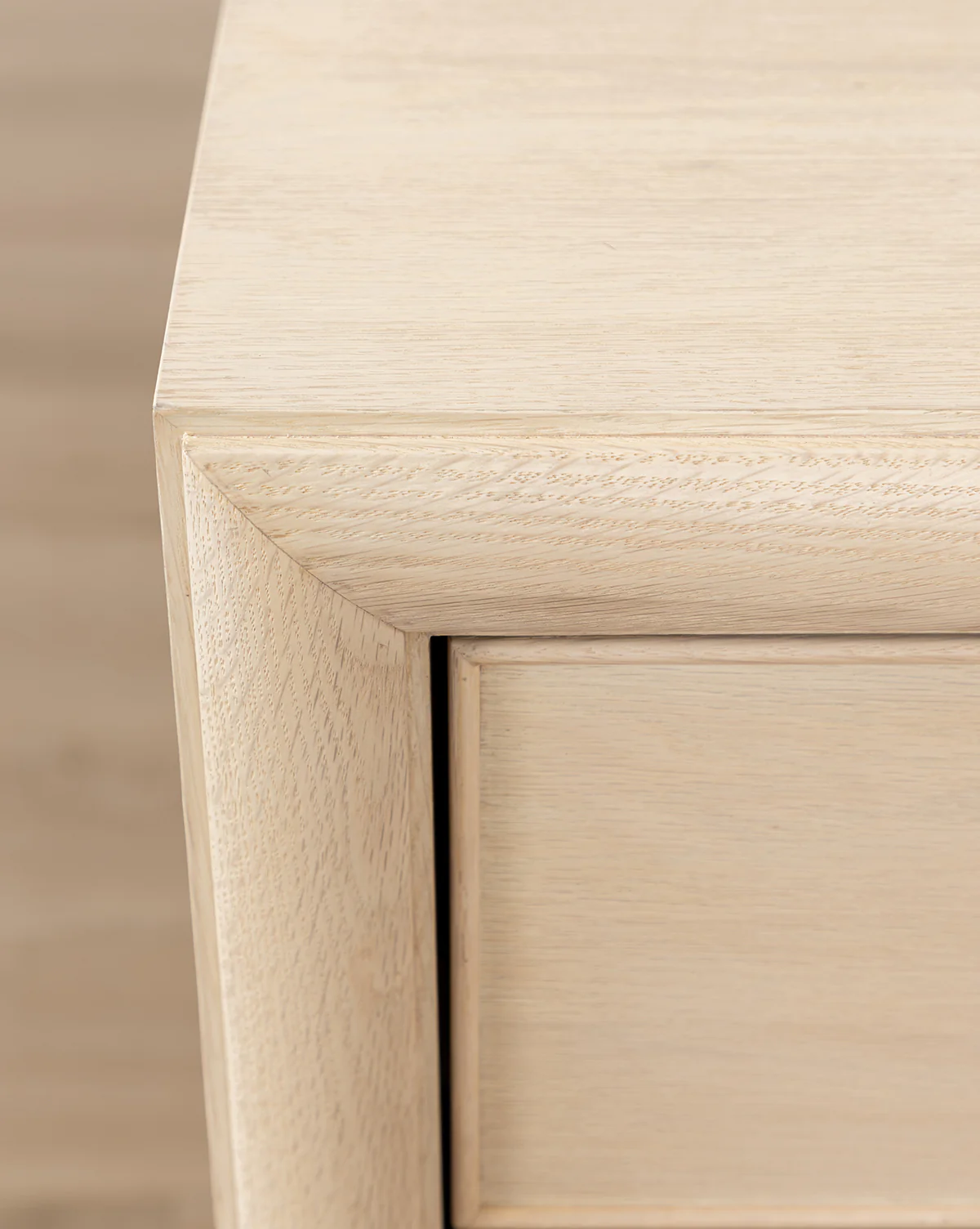 Tellerbeck Dresser - Image 5