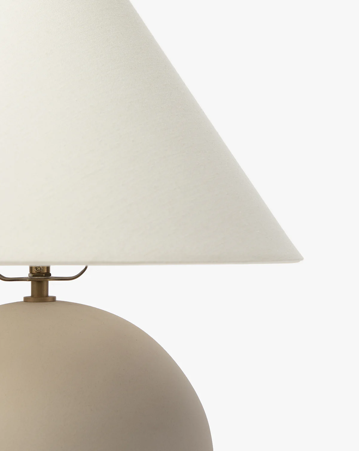 Tess Ceramic Table Lamp - Image 12
