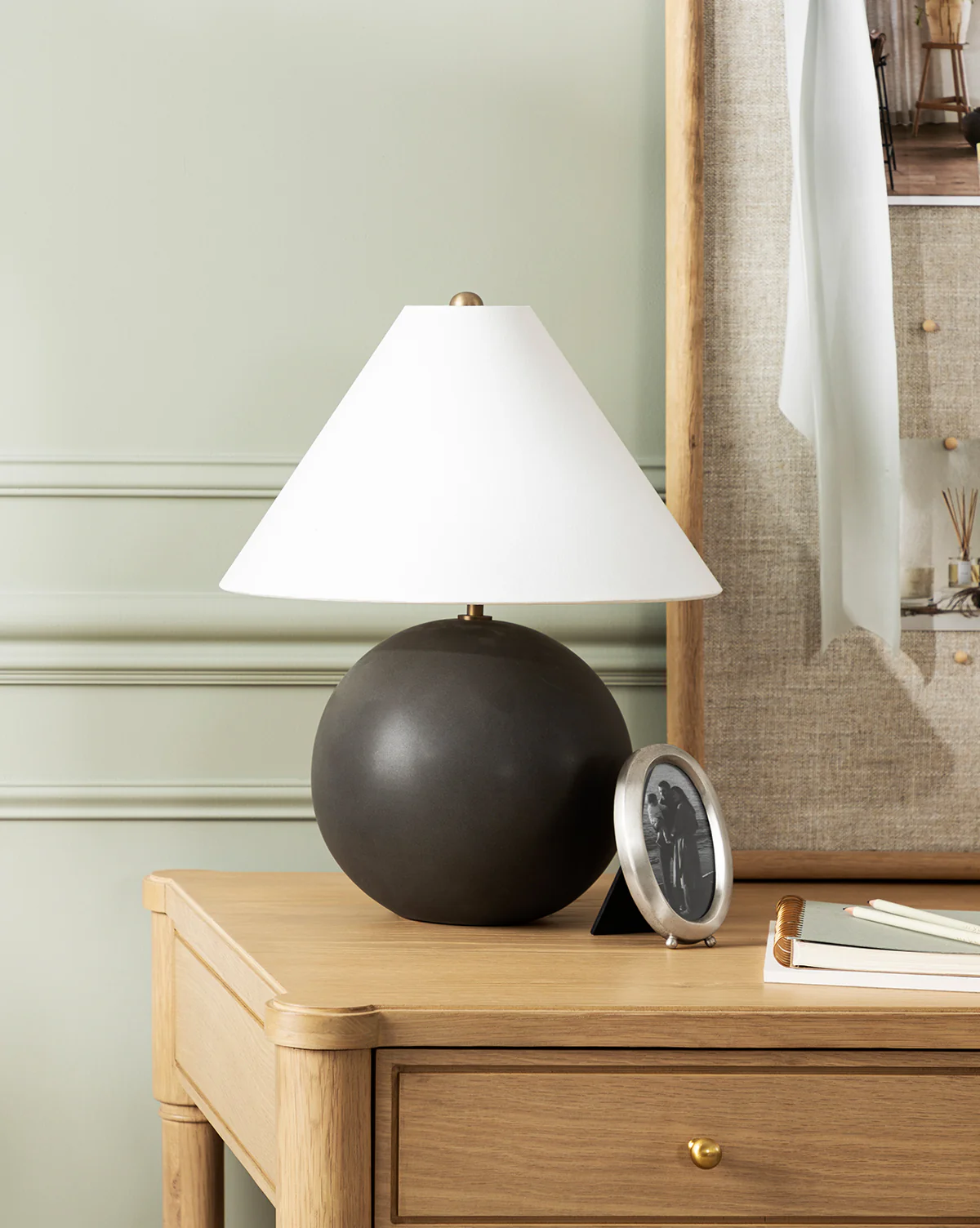 Tess Ceramic Table Lamp - Image 2