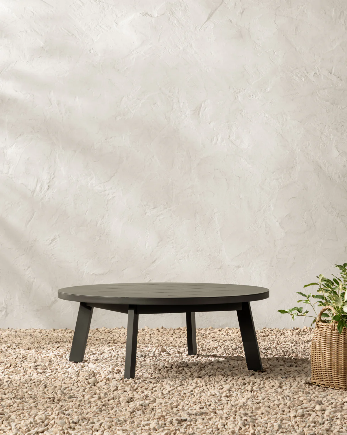 Vento Aluminum Coffee Table - Image 2