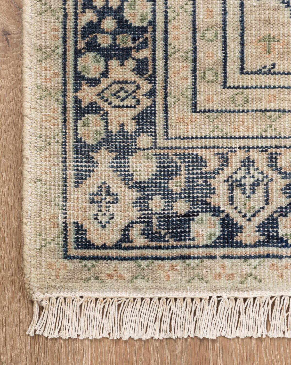 Vercelli Hand-Knotted Wool Rug - Image 5