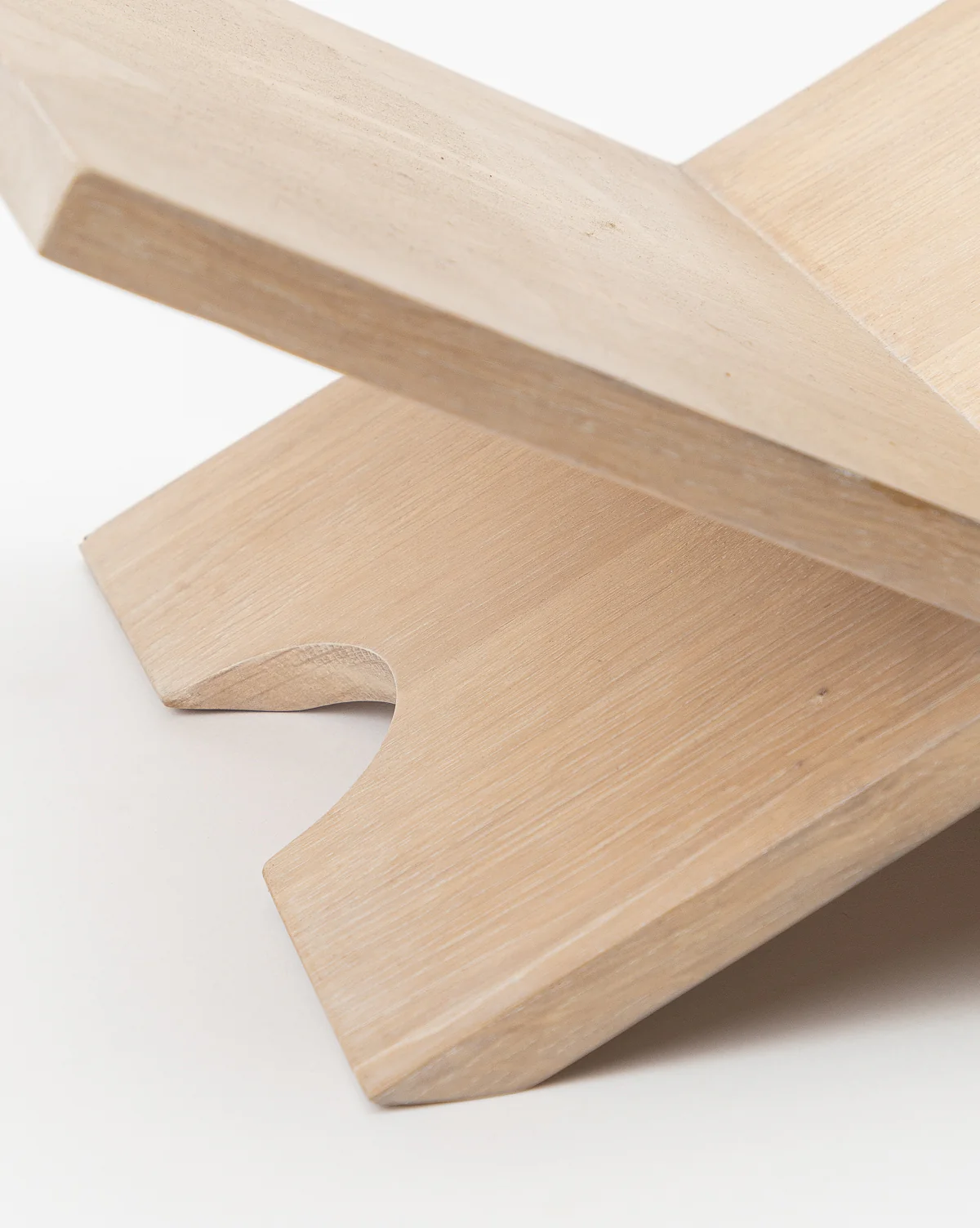 Wooden Book Display - Image 6