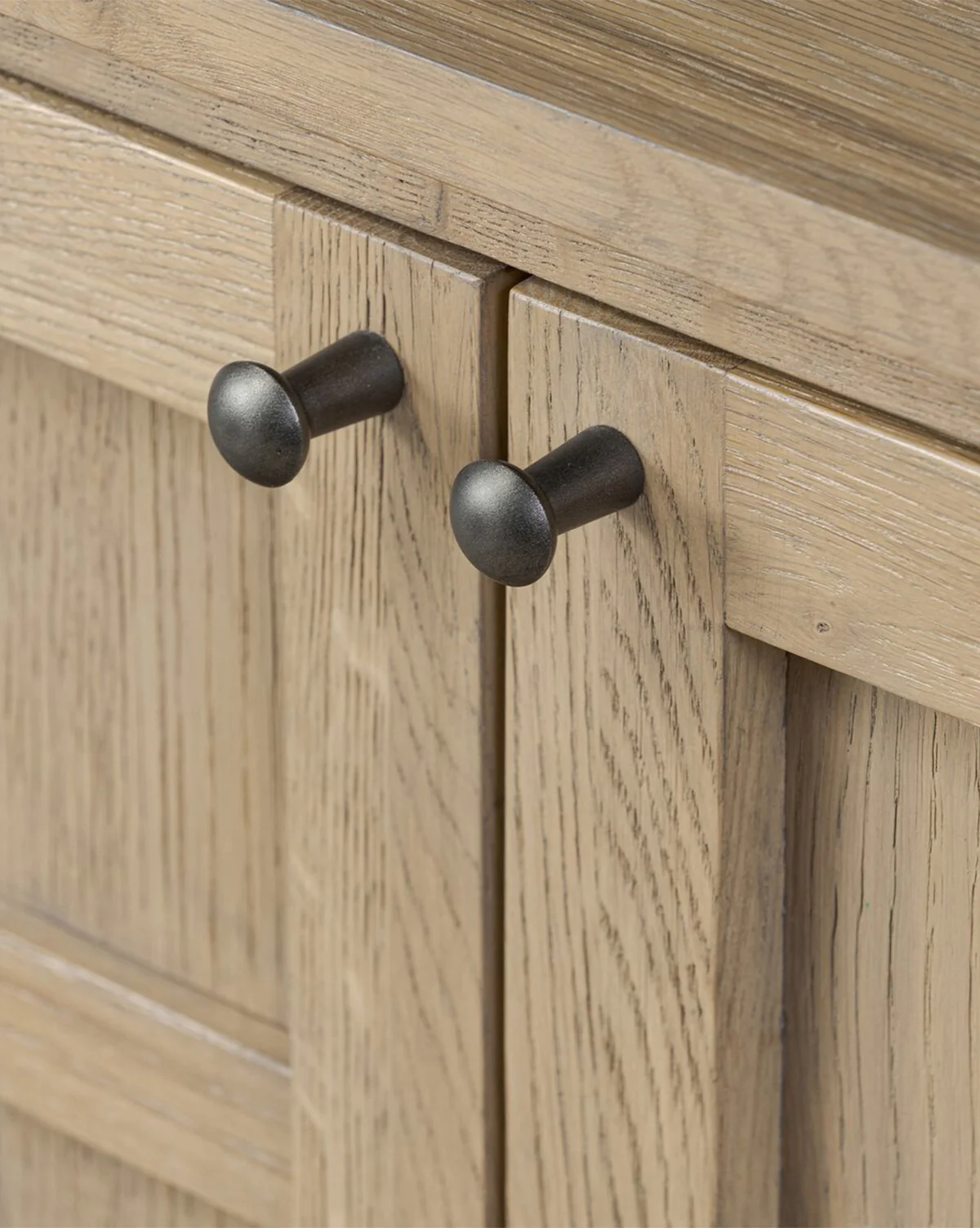 Wynne Sideboard - Image 2